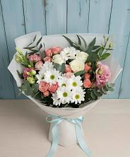 Букет цветов из:  Розы, Лизиантусы и Хризантемы в Абане